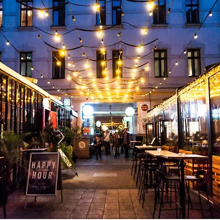 Apartament Black And White - Find Your Rhythm *