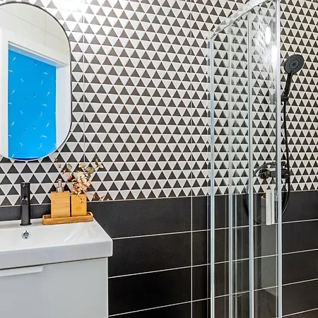 Black And White - Find Your Rhythm Apartament Budapeszt