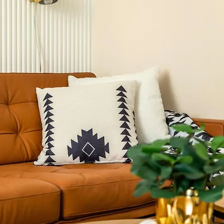 Apartament Black And White - Find Your Rhythm *