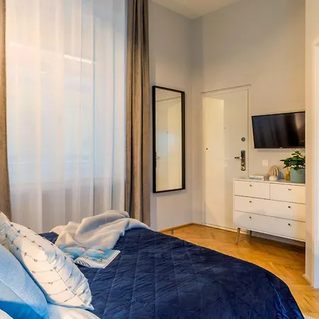 Appartement Black And White - Find Your Rhythm Boedapest