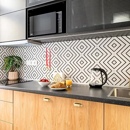 Black And White - Find Your Rhythm Appartement
